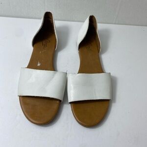 Candies Slide Sandals White Size: 6